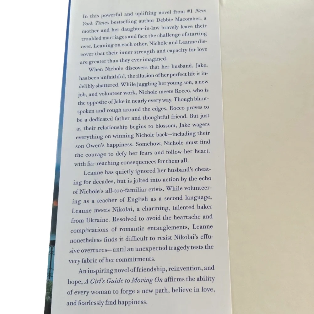 's‎ A Girl's Guide to Moving On - Hardcover